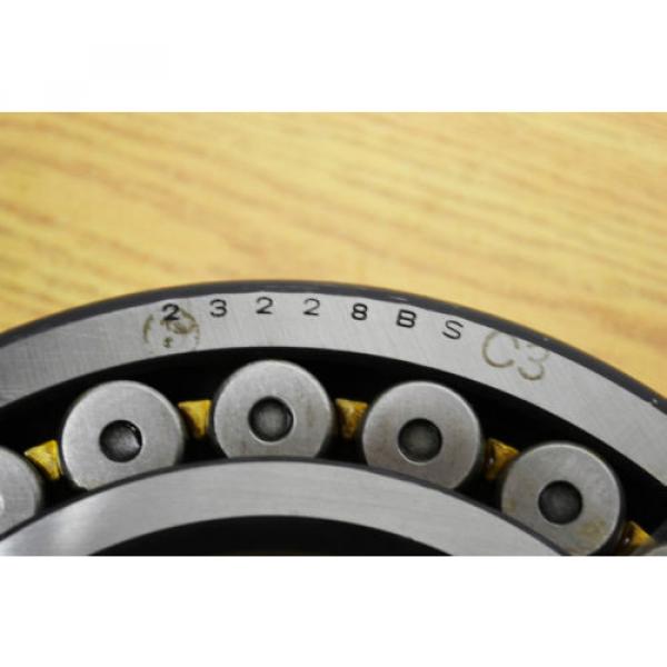FAG spherical roller bearing 23228-BS 250 mm x 140 mm x 88 mm #2 image